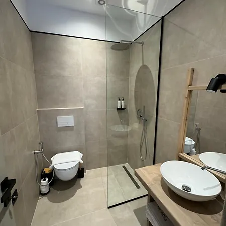 Faces&places Boutique Tirana