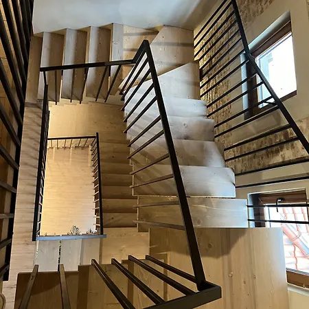 Faces & Places Boutique Hotel Tirana