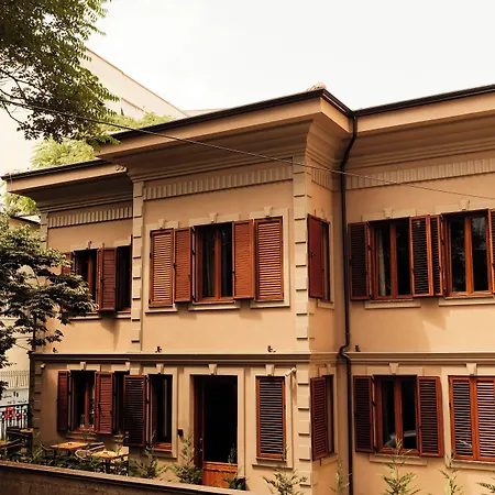 Faces & Places Boutique 4* Tirana