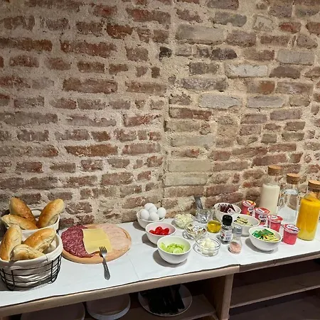 Hotel Faces & Places Boutique