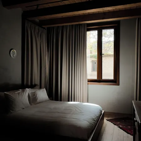 Faces & Places Boutique Hotel 4*