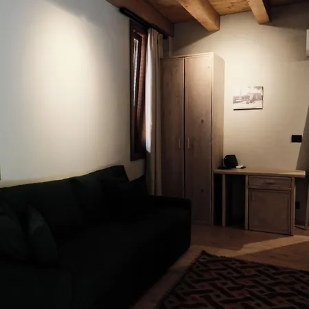 Faces & Places Boutique