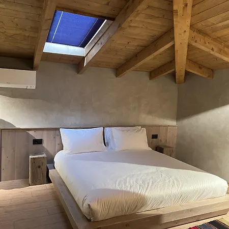 Faces & Places Boutique 3* Tirana