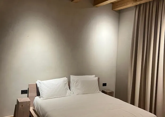 Faces & Places Boutique Hotel 4*