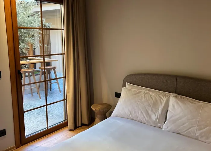 Faces & Places Boutique Hotel Tirana