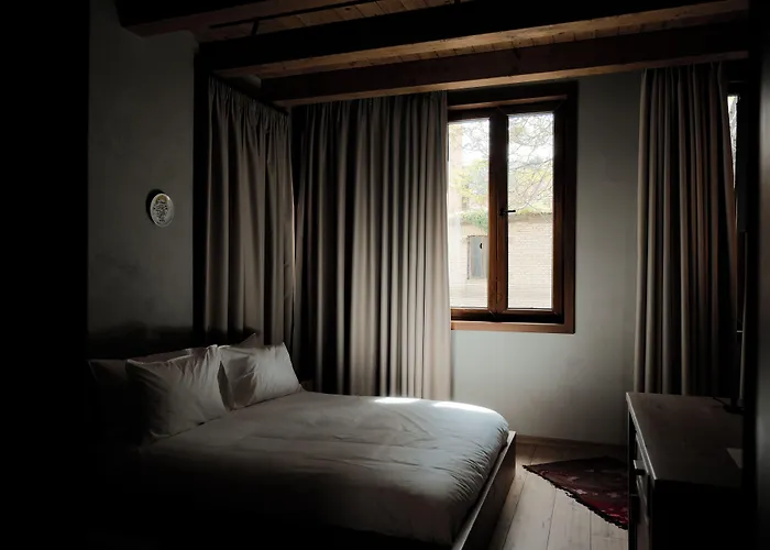 Faces & Places Boutique Hotel 4*